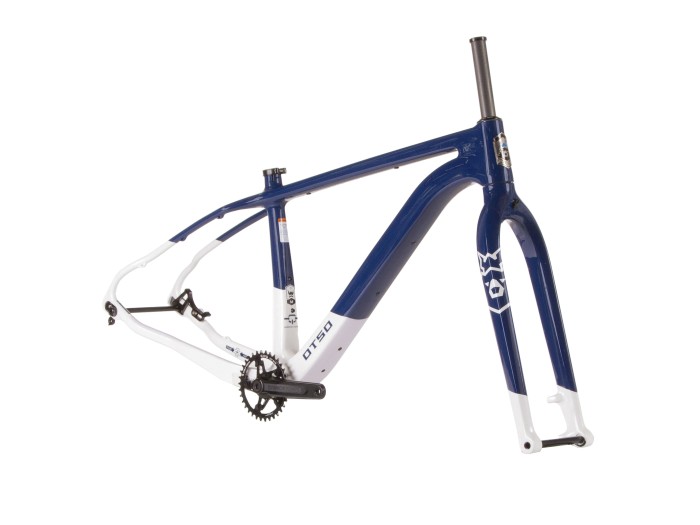 OT_Voytek_Blue_Gloss_Frankset