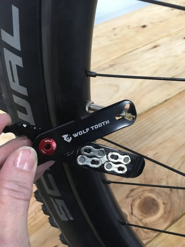 WT-tools-combo-pliers-valve_core_1024x1024