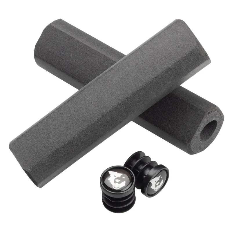 WT_MegaFatPaw_Cam_BLK_02_1200x