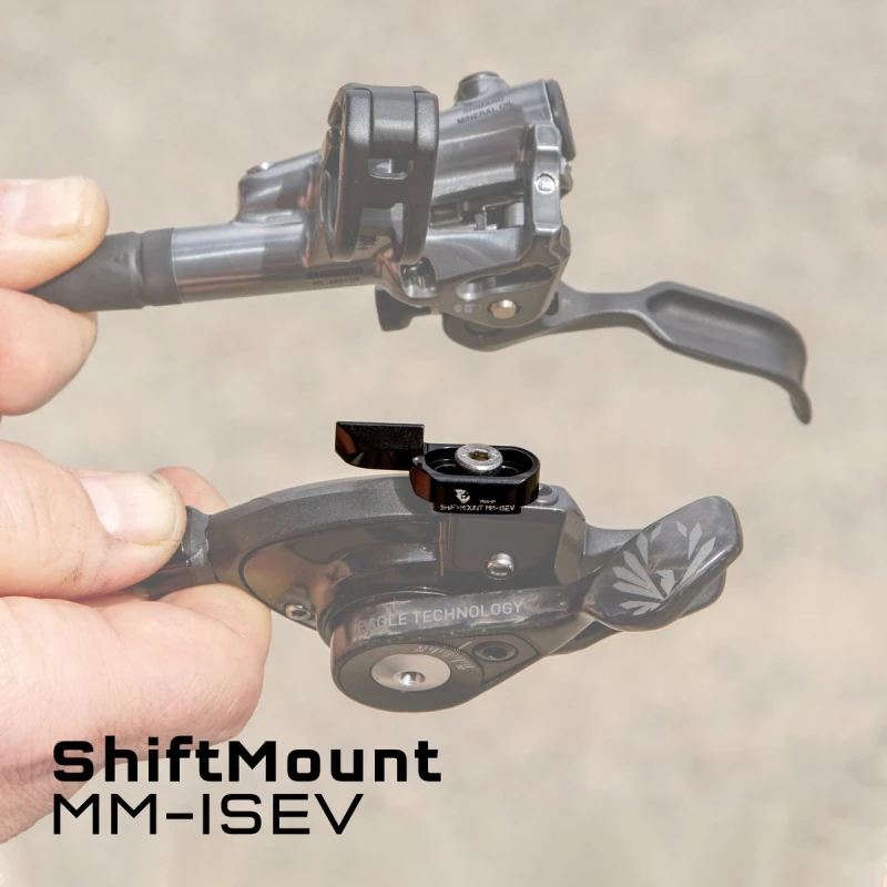 Adapter Shift Mount łączący manetki z klamkami hamulcowymi