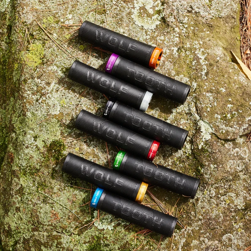 Chwyty WolfTooth_LOCK-OnGrips_kolory.jpg