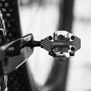 Mark_Zero_by_Wolf_Tooth_On_Bike_6.png.webp