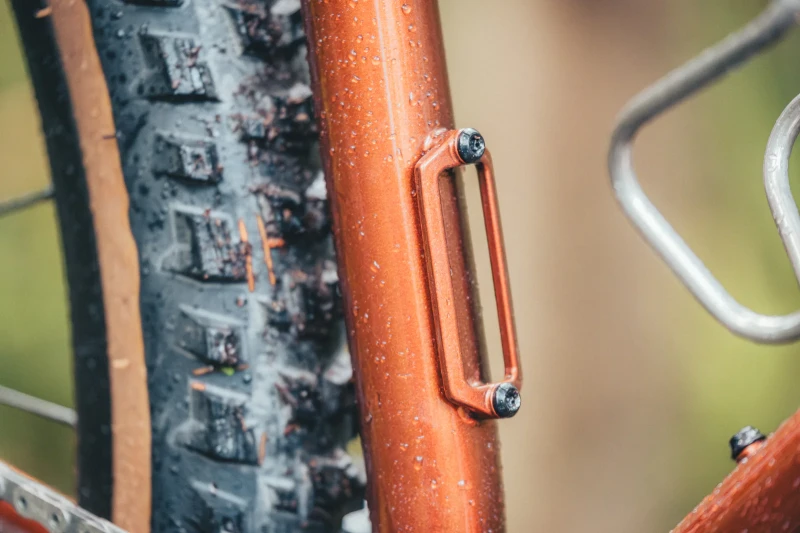 Otso_Hoot_Steel_Riding_14.webp