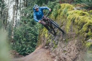 Otso_Hoot_Steel_Riding_91.webp